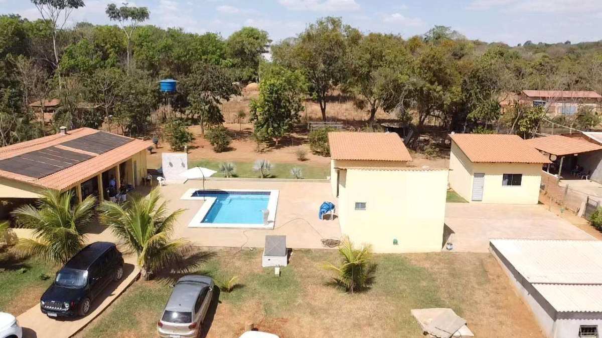 Chácara à venda com 3 quartos, 239m² - Sitios para Recreio Solar das Auroras,Senador Canedo